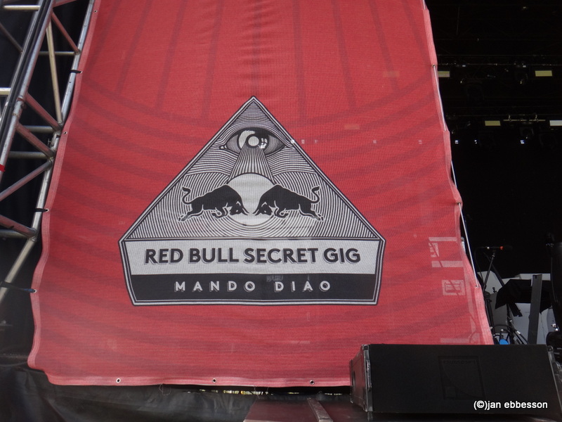 DSC03475.JPG - Red Bull secret gig